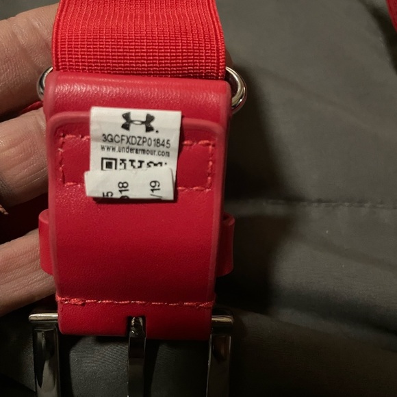 Under Armour Baseball softball adjustable Belt Adult OS LN Red or black - Picture 3 of 7